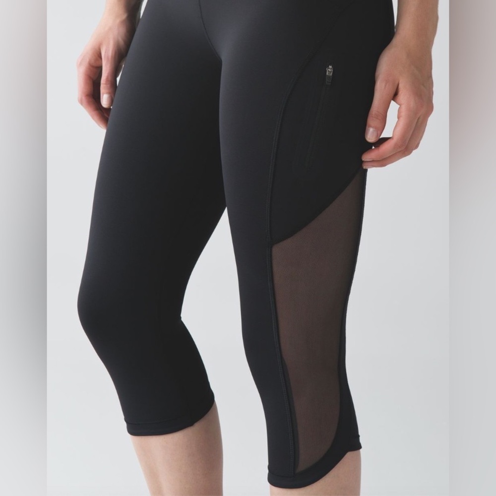Lululemon Sun Runner Crop